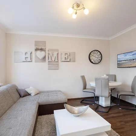 Apartman Ferienhaus Haffkrug, 1